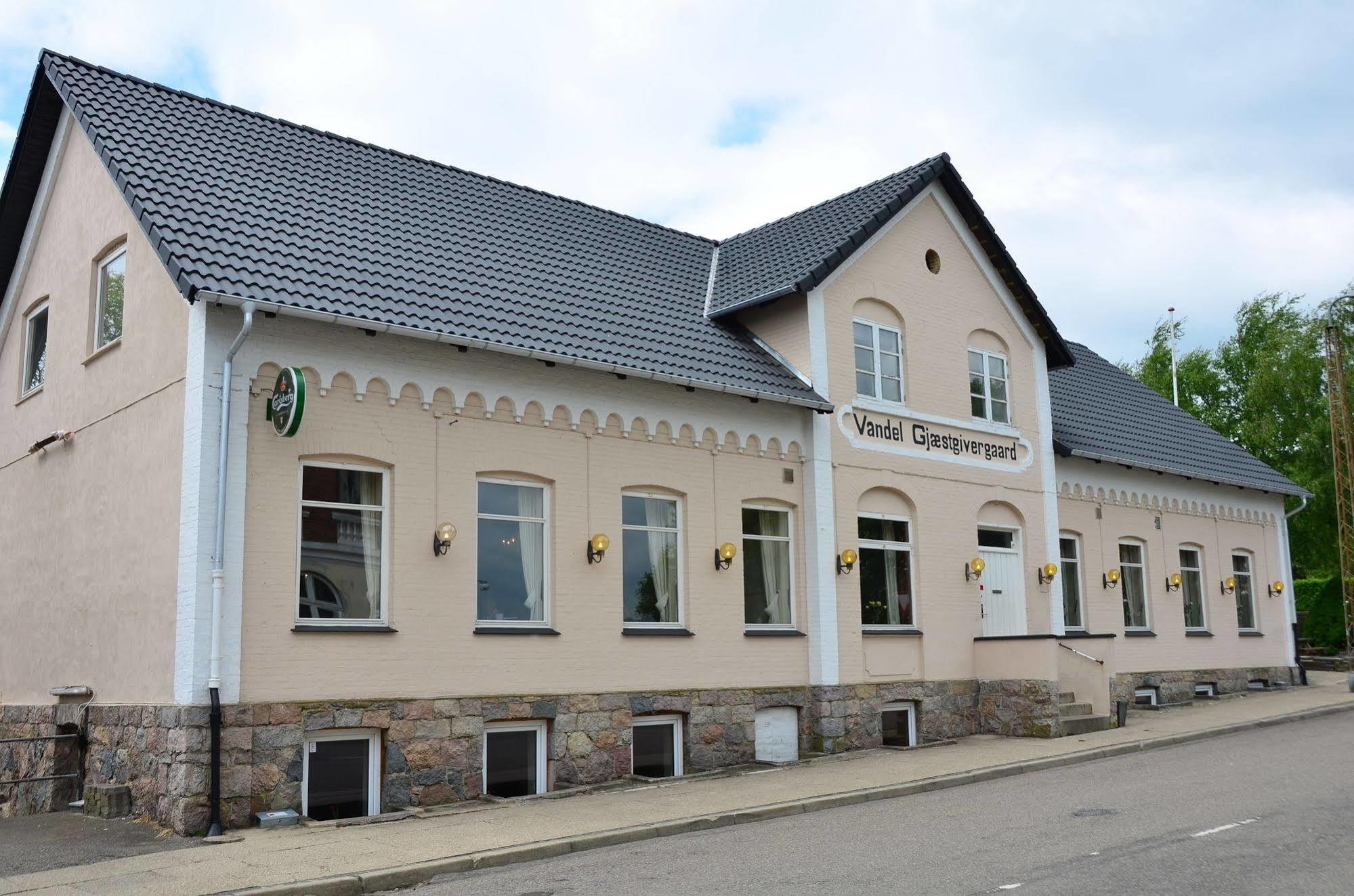 Vandel Hotel - Bed & Breakfast Billund Exterior photo